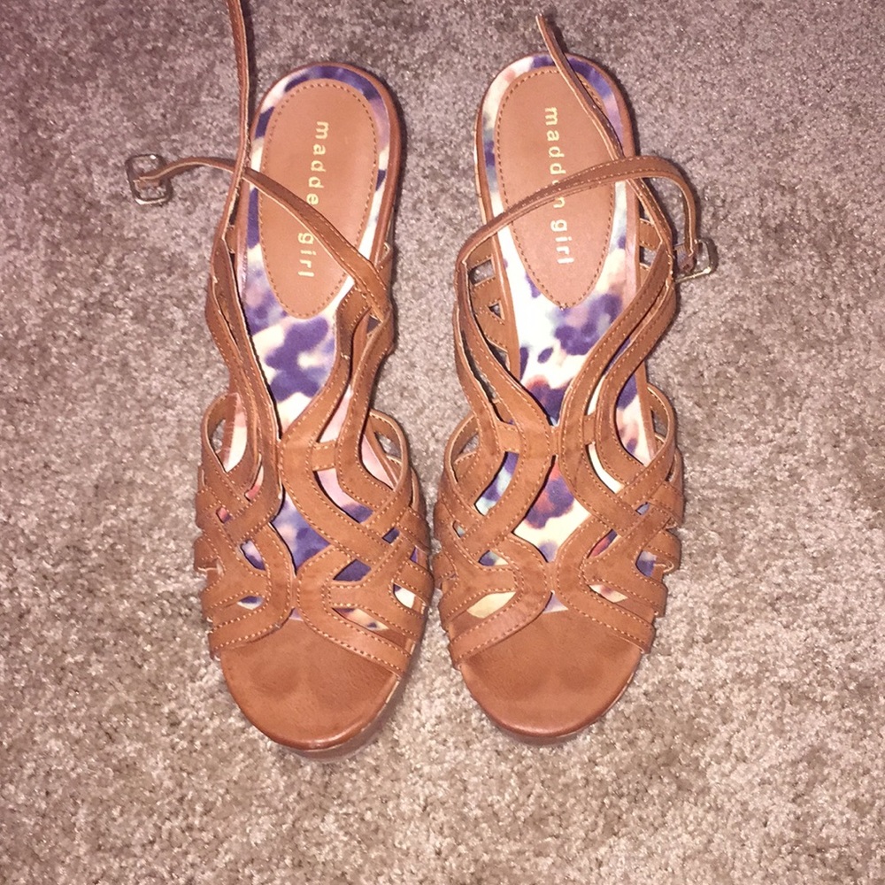 Madden Girl wedges!